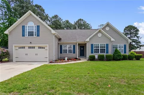 1445 Lipton Cir, Suffolk, VA 23434