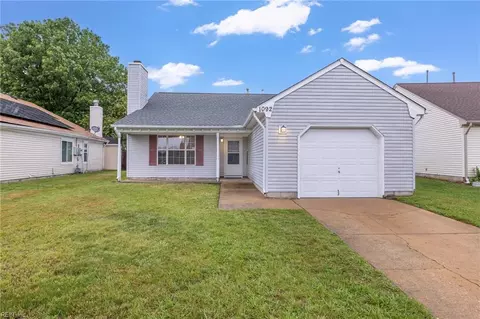 1092 Guest Dr, Virginia Beach, VA 23454