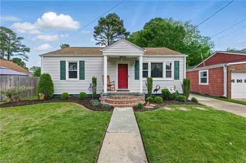 1168 Clarence St, Norfolk, VA 23502