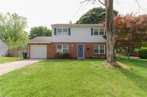 319 Marlboro Rd, Newport News, VA 23602