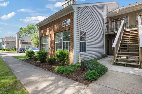 1005 Villas Ct, Virginia Beach, VA 23456