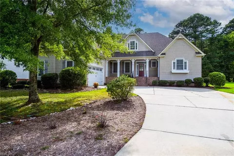 2011 Indian Point Rd, Suffolk, VA 23434