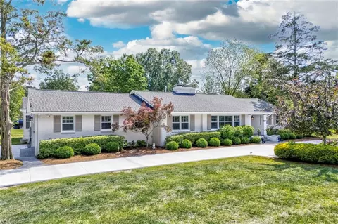 1801 East Rd, Virginia Beach, VA 23454