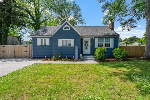 1743 Willow Wood Dr, Norfolk, VA 23509