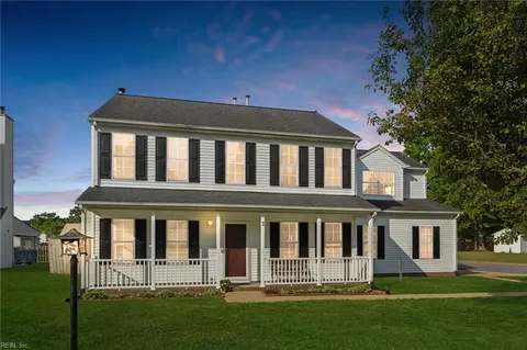 2 E Pinto Ct, Hampton, VA 23666