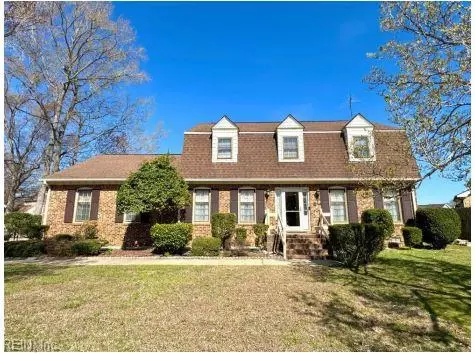 716 Oxbow Dr, Virginia Beach, VA 23464