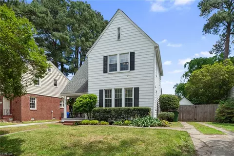 6132 Rolfe Ave, Norfolk, VA 23508