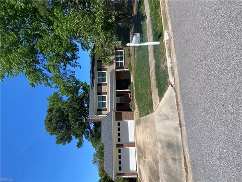 5416 Donalbaine Dr, Virginia Beach, VA 23464