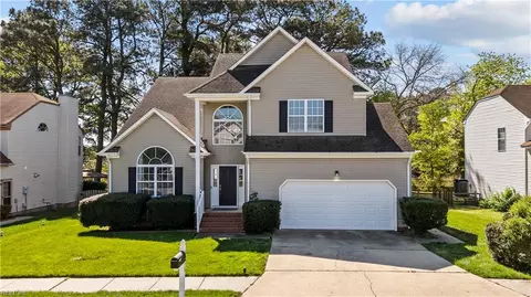 6738 Burbage Landing Cir, Suffolk, VA 23435