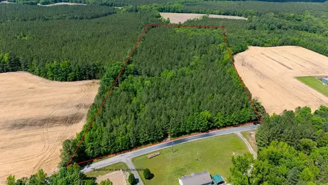 17 2ac Comans Well Rd, Sussex County, VA 23882