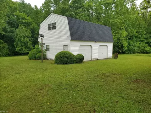 31311 Walters Hwy, Isle Of Wight County, VA 23851