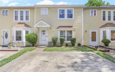 5214 Richard Rd, Virginia Beach, VA 23462