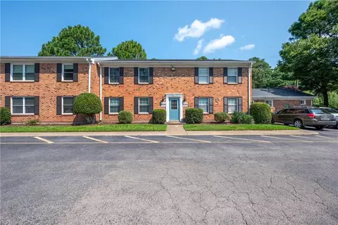 804 Spencer Ct, Virginia Beach, VA 23451