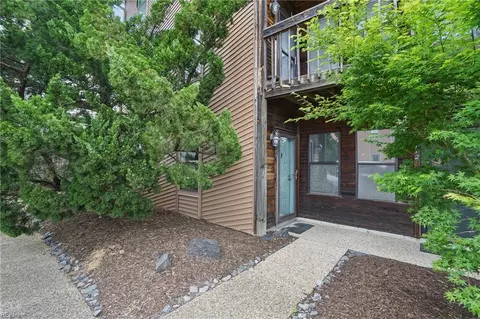 8530 Tidewater Dr #111, Norfolk, VA 23503