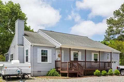 13 Dandy Point Rd, Hampton, VA 23664