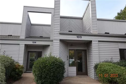732 Thimble Shoals Blvd #103, Newport News, VA 23606
