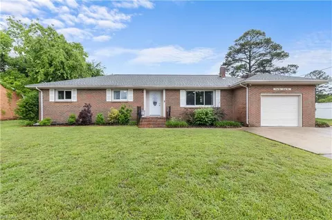 4525 Glencove Dr, Portsmouth, VA 23703
