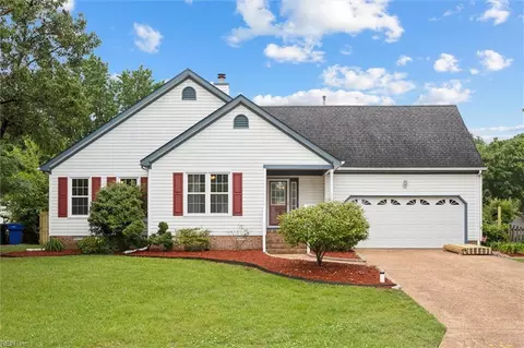 207 Newcastle Ct, Newport News, VA 23602