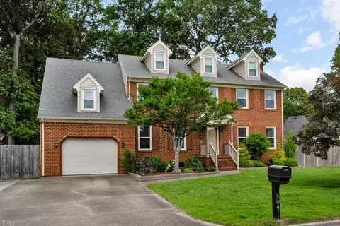 504 Linkenborough Dr, Chesapeake, VA 23322