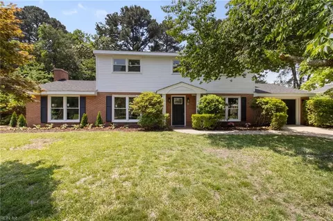 4615 Paul Revere Rd, Virginia Beach, VA 23455