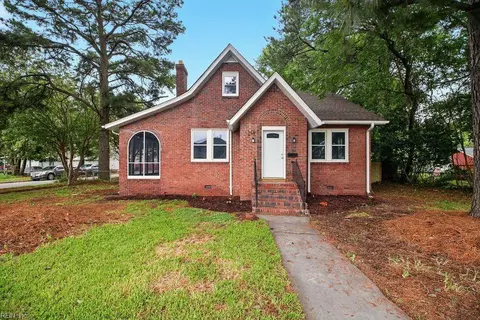 246 Chautauqua Ave, Portsmouth, VA 23707