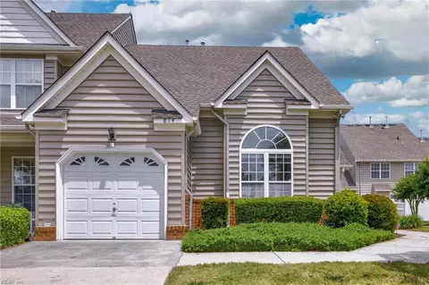 814 Devereaux Dr, Virginia Beach, VA 23462