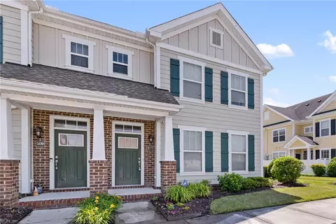 511 Nesbit Dr #106, Chesapeake, VA 23323