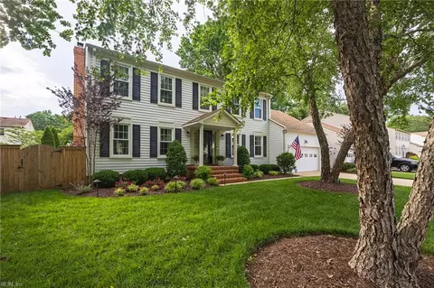5244 Prestwick St, Virginia Beach, VA 23464