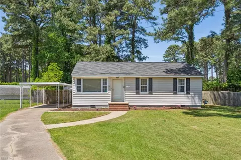61 Loxley Rd, Portsmouth, VA 23702