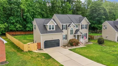 514 Pecan Ct, Suffolk, VA 23434