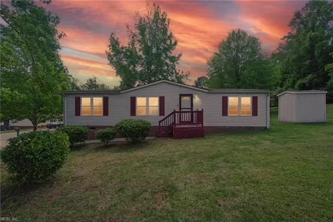 200 Burnetts Way, Suffolk, VA 23434