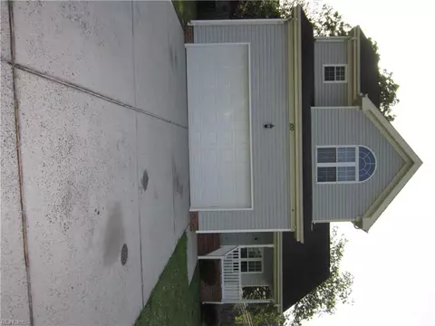 100 Glenrock Rd, Norfolk, VA 23502