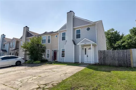 1363 Orillia Rd, Virginia Beach, VA 23464