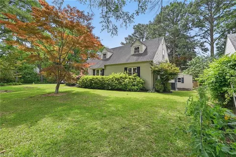 1047 Manchester Ave, Norfolk, VA 23508