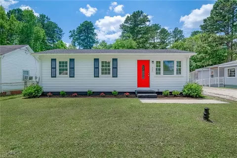 302 Artis St, Franklin, VA 23851