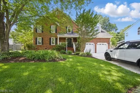 808 Fox Ridge Trl, Chesapeake, VA 23323