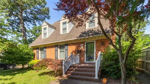 7371 Kirby Cres, Norfolk, VA 23505