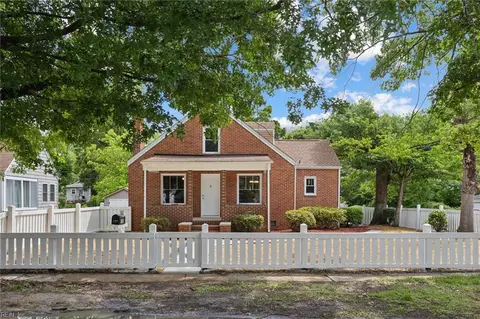 134 Chesterfield Rd, Hampton, VA 23661