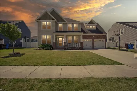 903 Skipperlin Way, Chesapeake, VA 23323