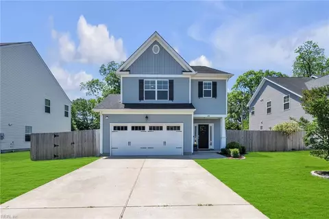208 Mayberry Ct, Newport News, VA 23601