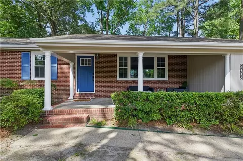 4009 Forresthills Dr, Portsmouth, VA 23703