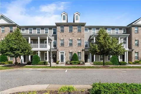 331 Fountain Way #66, Hampton, VA 23666