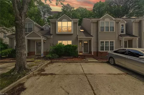 6 Red Oak Pl, Hampton, VA 23666