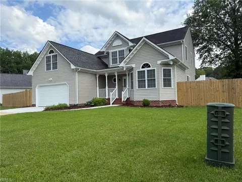 305 Musket Ct, Chesapeake, VA 23322