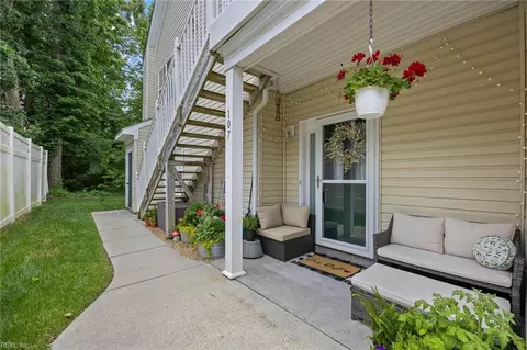400 Coastal Walk Pl #107, Virginia Beach, VA 23451