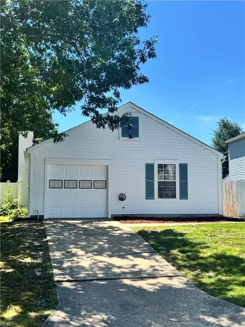 3609 Burns Ct, Virginia Beach, VA 23462