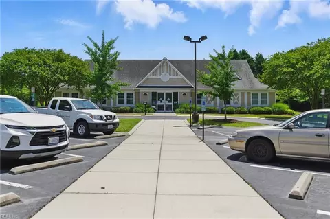 6377 Scottsfield Dr, Suffolk, VA 23435