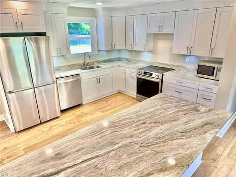 1813 Jack Frost Rd, Virginia Beach, VA 23455