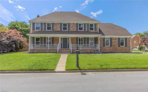 3600 Point Elizabeth Dr, Chesapeake, VA 23321