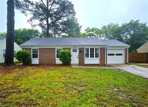 404 Cottonwood St, Newport News, VA 23608